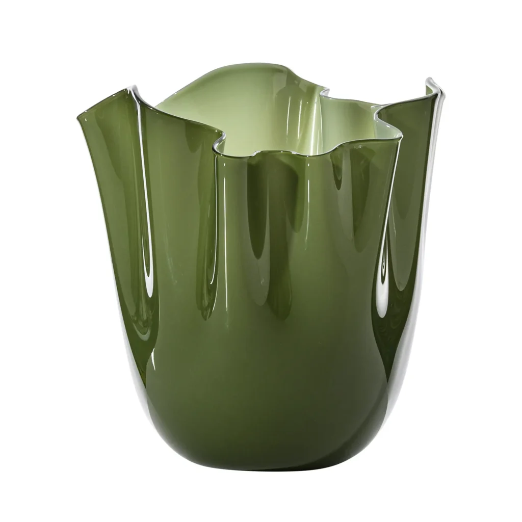 Vaso Fazzoletto Opalino Verde Mela, Lattimo interno  Verde Mela H. 24 cm. VENINI