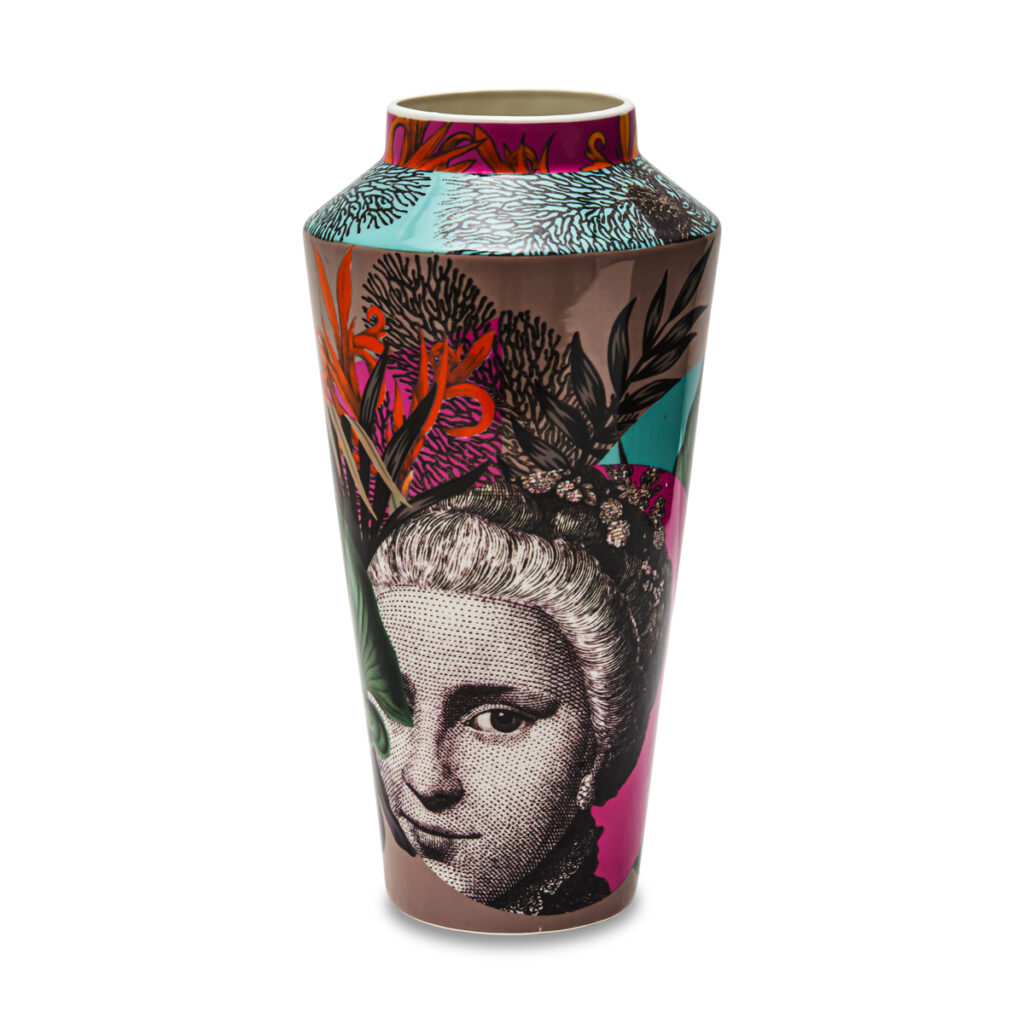 Vaso in porcellana policromo  Decoro Marie Antoniette NOVITA' 2025 - immagine 2